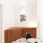 Design & Residenza D'epoca * Генуя